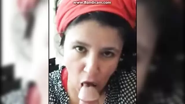 Turkish MILF gets face fucked by guy